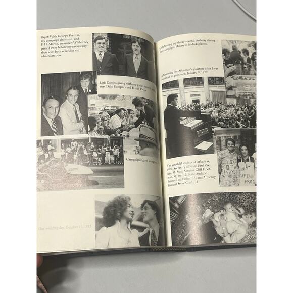 My Life the autobiography by former President Bill Clinton - Picture 5 of 7